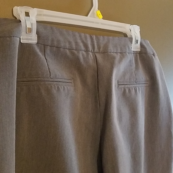 Dress pant - Picture 3 of 3